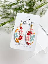 Load image into Gallery viewer, The Flower Doodle Scallops (also in silver)
